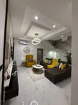 Gidan haya na kwana 4 a Opebi, Ikeja - 1