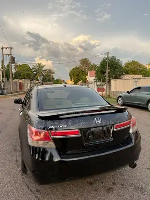 Honda Accord 2011 Baki