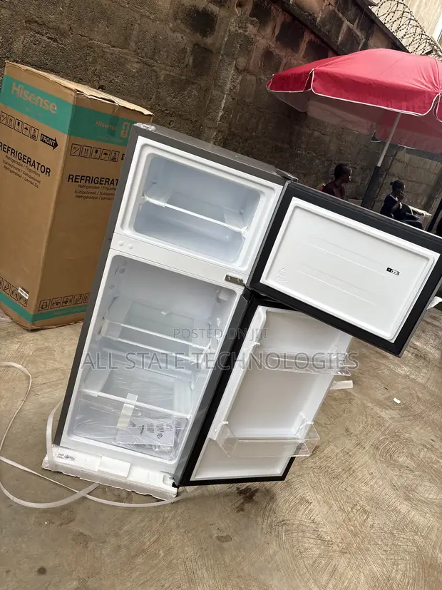 Hisense 124L Firij Mai Ƙofa Biyu REF172DR - 1