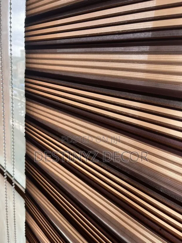 Brand New Home Interiors Window Blinds - 1