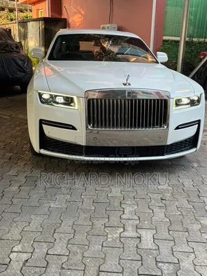 Rolls-Royce Ghost Sedan 2023