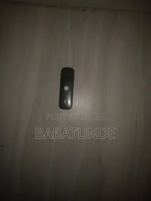 Vodafone 4G LTE USB Modem Mai Bude / Universal Modem