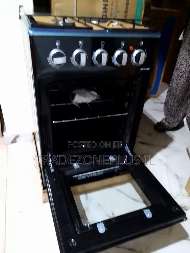 Skyrun GCE-3G1EX Gas Cooker - 1