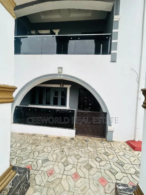 3 Bedroom Apartment for Rent in Baba Olora Atere, Akala Express - 1