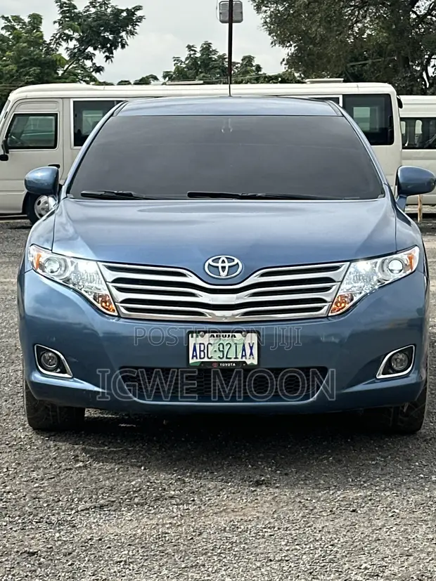 Toyota Venza V6 2010 Blue - 1