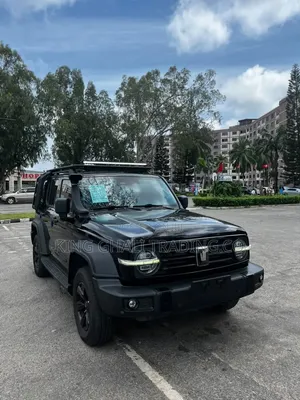 2022 Tank 300 Black