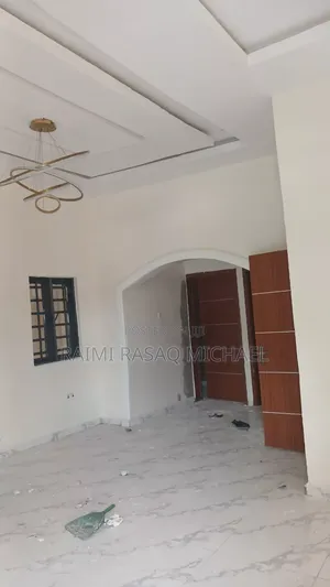 Furnished 2-Bedroom Apartment for Rent in Lakowe