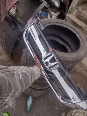 Gurin Gaba na Honda Accord (Na Biyu)