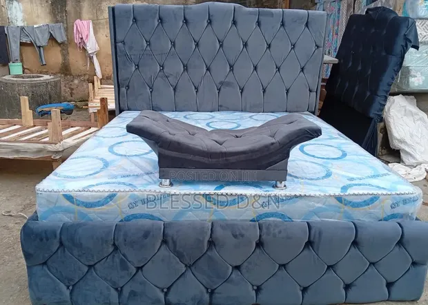 Royal Upholstery Padded Bed Frame (6x6) Grey - 1