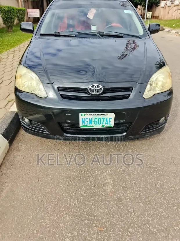Toyota Corolla 2006 Black - 1