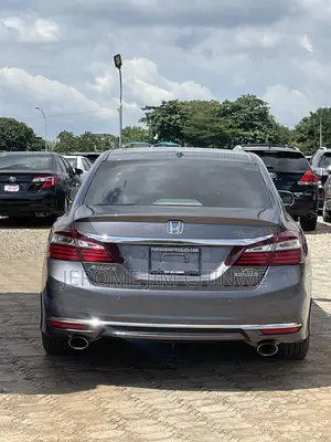 2017 Honda Accord Touring V6 - Kai tsaye daga Belgium