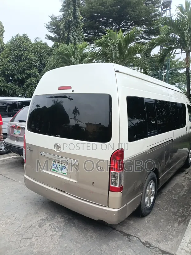 Toyota Hiace Bus for Rent - 1