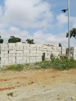 Concrete Vibrating Blocks - 6" & 9"