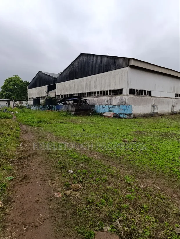 Industrial Warehouse on 30 Plots of Land, Ikotun Idimu Rd - 1