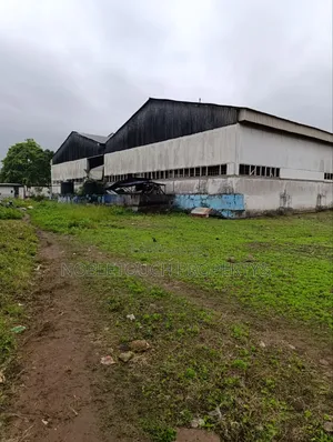 Industrial Warehouse on 30 Plots of Land, Ikotun Idimu Rd