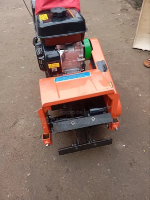 Weeder Machine Mai Amfani Da Injini Mai Amfani Da Man Fetur - Sabon Abu