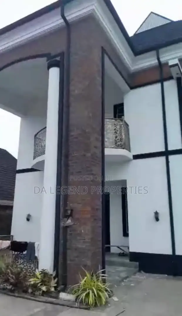 5 Bedroom Duplex for Sale in Obio-Akpor - 1