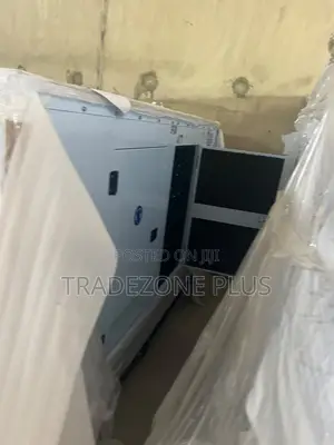 200KVA Perkins Diesel Soundproof Generator