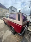 Volkswagen Transporter 2005 Red - 2