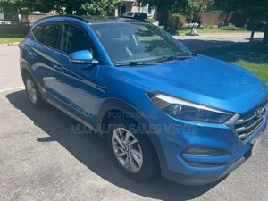 2018 Hyundai Tucson Limited AWD Blue