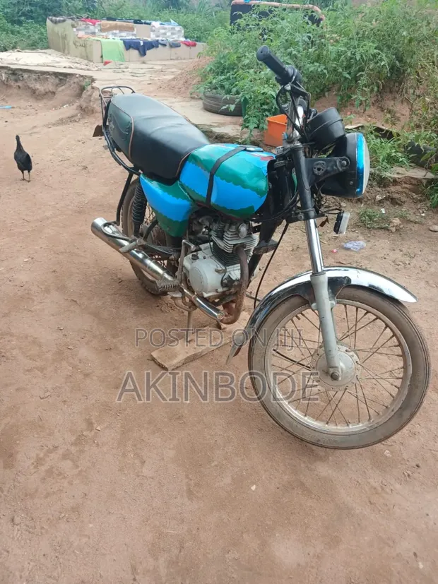 Bajaj Boxer 100 2022 Blue - 1