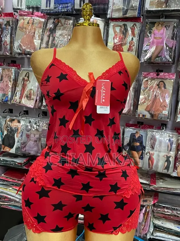 Ladies 2-in-1 Nightwear Set: Top & Shorts - 1