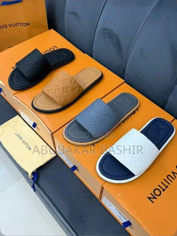 Louis Vuitton Classic Slides - Men's Size 40-46 - 1