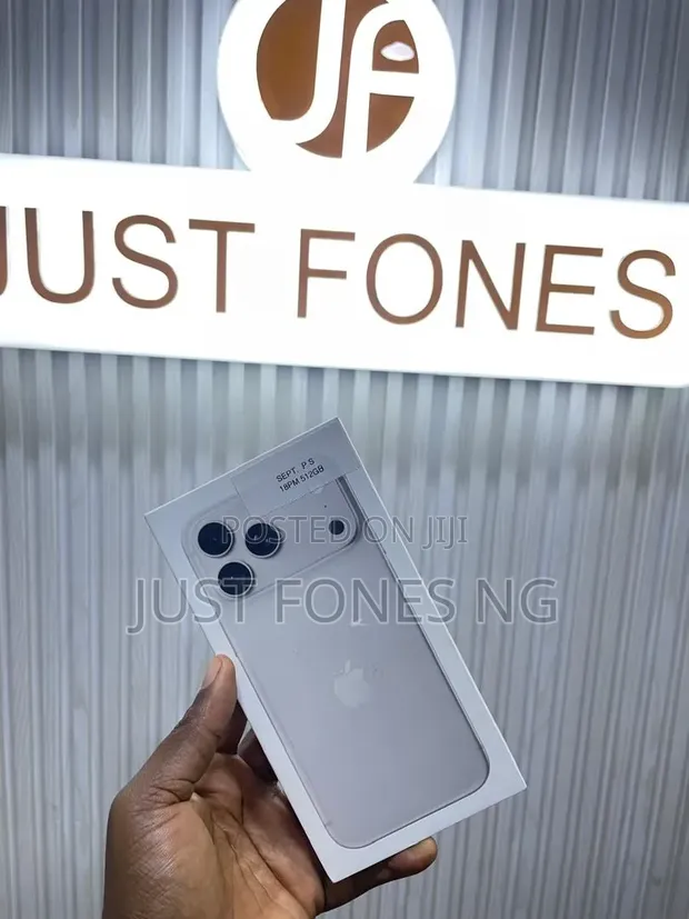 New Apple iPhone 18 Pro Max 512GB Silver - 1