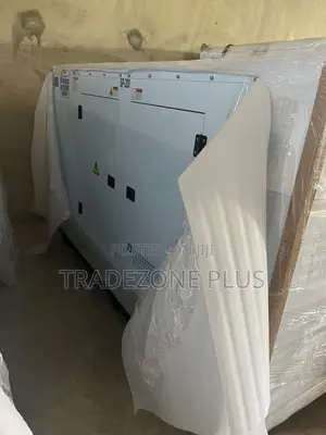 Jirgin Perkins mai ƙarfin 200KVA mai sauti