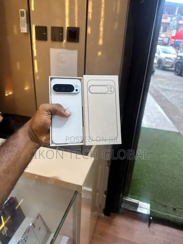 New Google Pixel 9 Pro 256GB White - 1