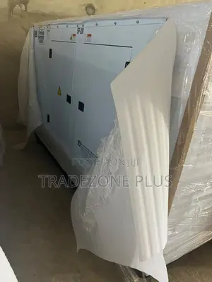 200KVA Perkins Soundproof Generator