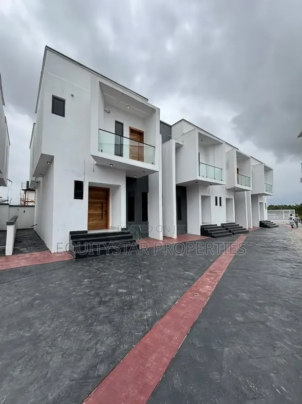 4 Bedroom Duplex for Sale in Omole Phase 1 - 1