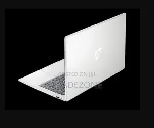 New HP Laptop 14-ep1028nia Intel Core i7 8GB RAM 512GB SSD