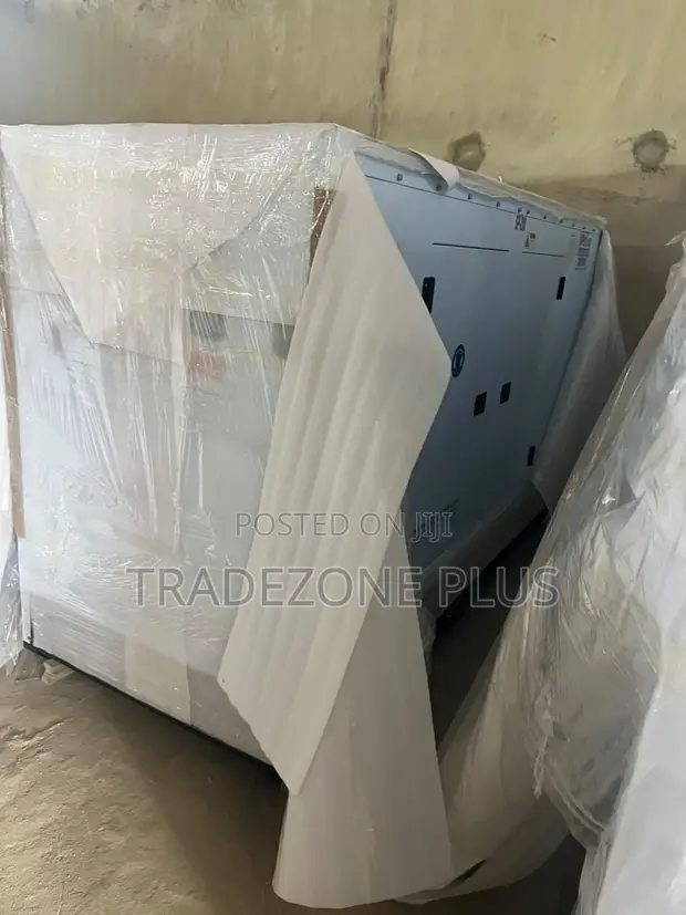 Perkins 200KVA Soundproof Generator - 1