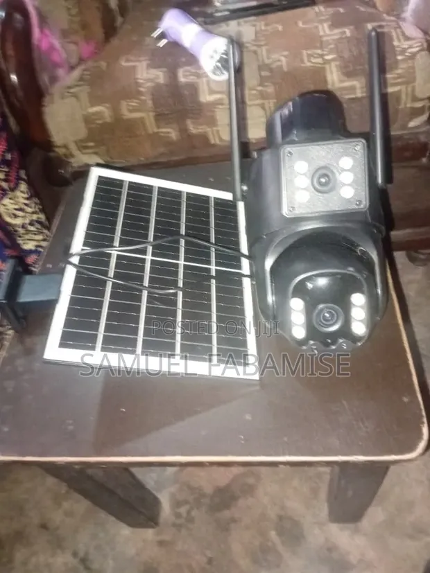Essecloud 2-Lens Camera - 1