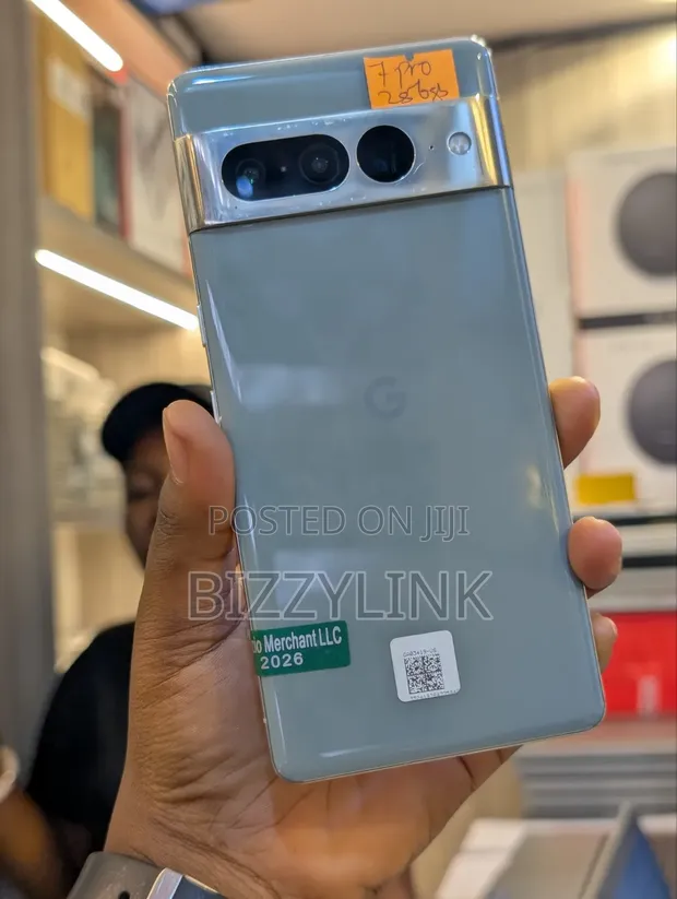 Google Pixel 7 Pro 256GB Gray (UK Used) - 1
