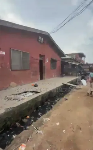 Half Plot of Land for Sale Off Ogo Oluwa, Bariga