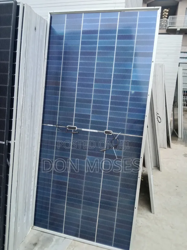 680W Jinko Solar Panel (264 Cell) - 1