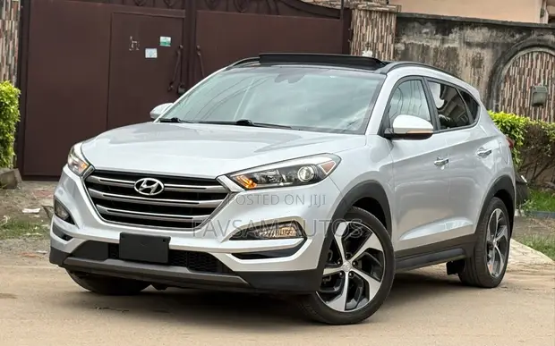 2016 Hyundai Tucson TGDI Turbo Silver - 1