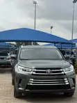 2017 Toyota Highlander XLE 4x4 V6 SUV - Green - 1