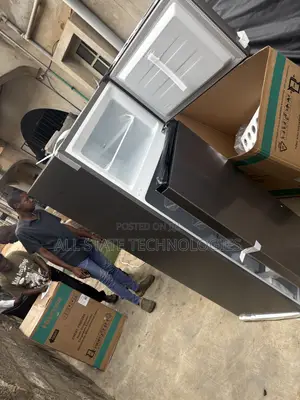 Hisense REF240DR Refrigerator