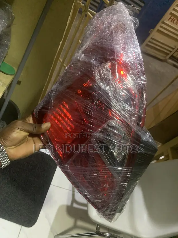 Nissan Almera Back Light (Tail Light) - Sabon Abu - 1