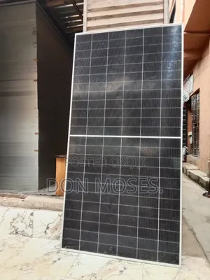 585W Monocrystalline Solar Panel (144 Cells)