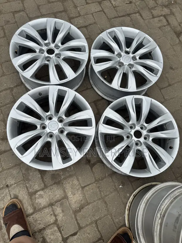 Kia Sorento 2014 Na Rims 18-inch (4 Guda) - 1