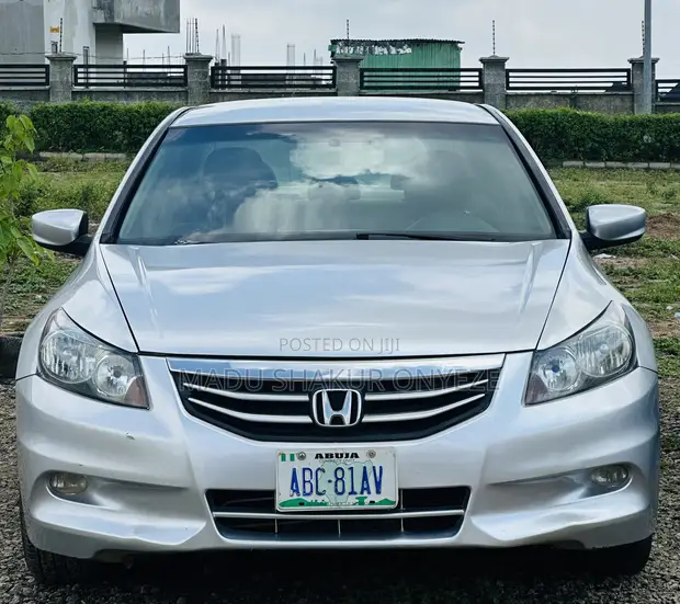Honda Accord Sedan EX Automatic 2010 Silver - 1