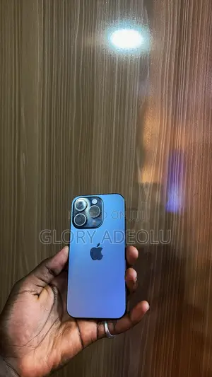 Apple iPhone 15 Pro 128GB Blue