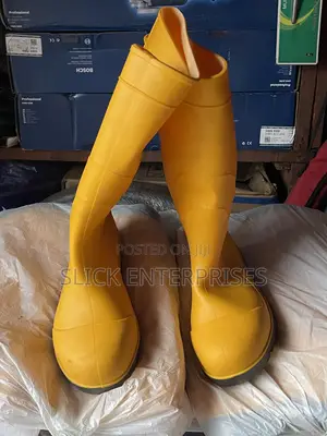 Brand New Industrial Safety Rain Boots / Gumboots