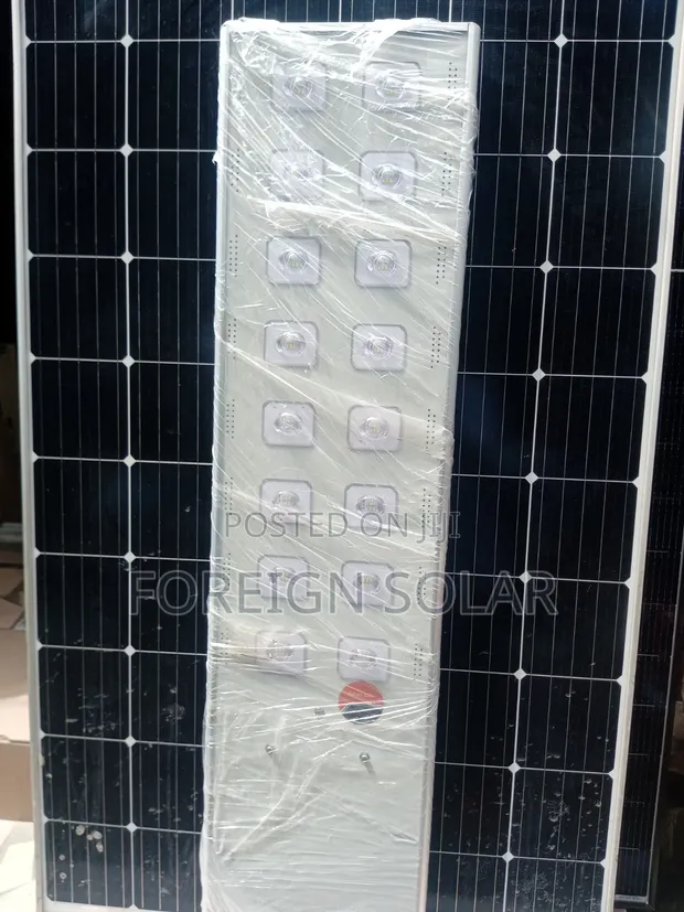 16-Eye All-in-One Solar Street Light - 1