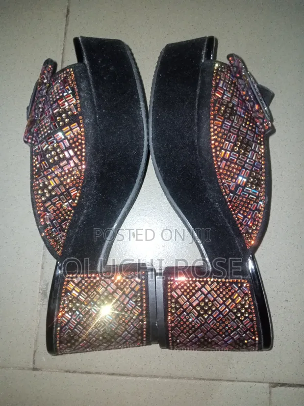 Levinya Turkey Black Block Heel Sandals - Size 9/9.5 - 1
