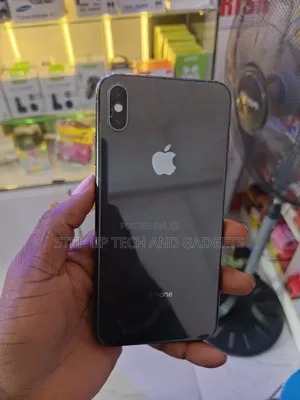 Apple iPhone XS Max 64GB Baki
